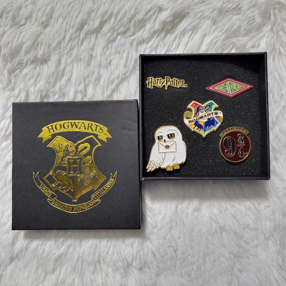 Harry Potter Pin Set